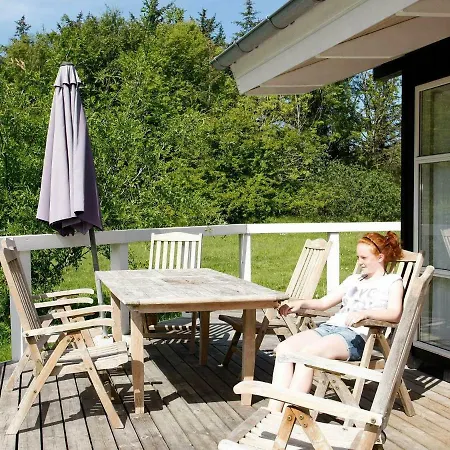 Three-bedroom Holiday In Lokken 29 * Lønstrup